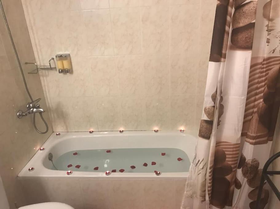 Apartamento Veronika Apartment Аресифе Екстериор снимка